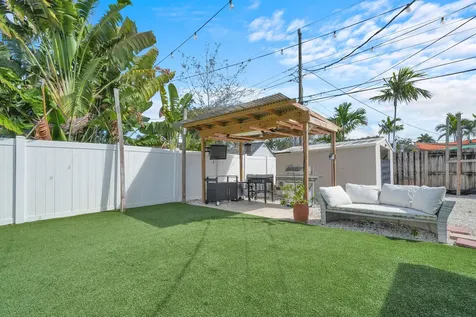 2824 NW 6th Avenue Wilton Manors FL 33311