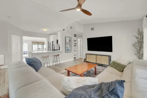 2824 NW 6th Avenue Wilton Manors FL 33311