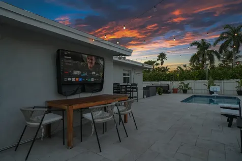 2824 NW 6th Avenue Wilton Manors FL 33311
