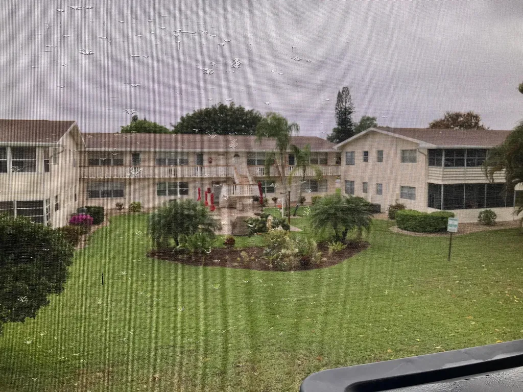 302 Northampton O West Palm Beach FL 33417