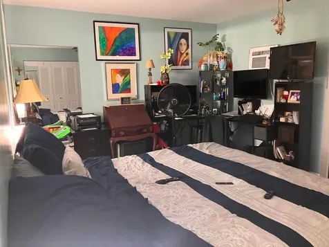 302 Northampton O West Palm Beach FL 33417