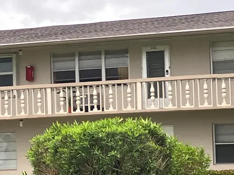302 Northampton O West Palm Beach FL 33417