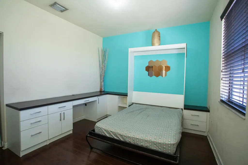 22751 SW 92nd Place Cutler Bay FL 33189