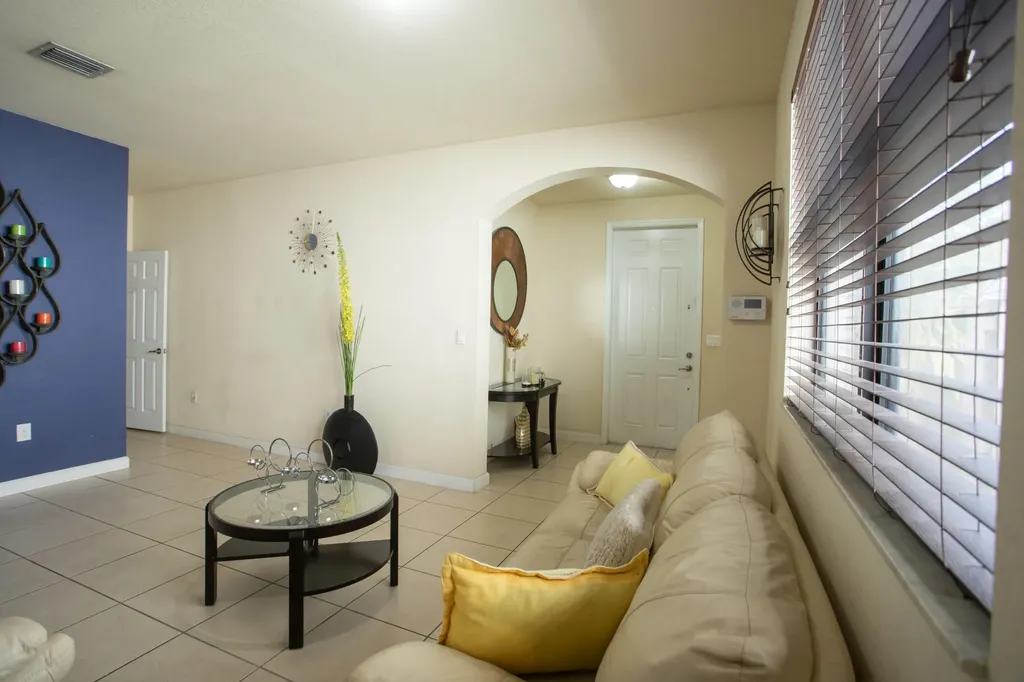 22751 SW 92nd Place Cutler Bay FL 33189