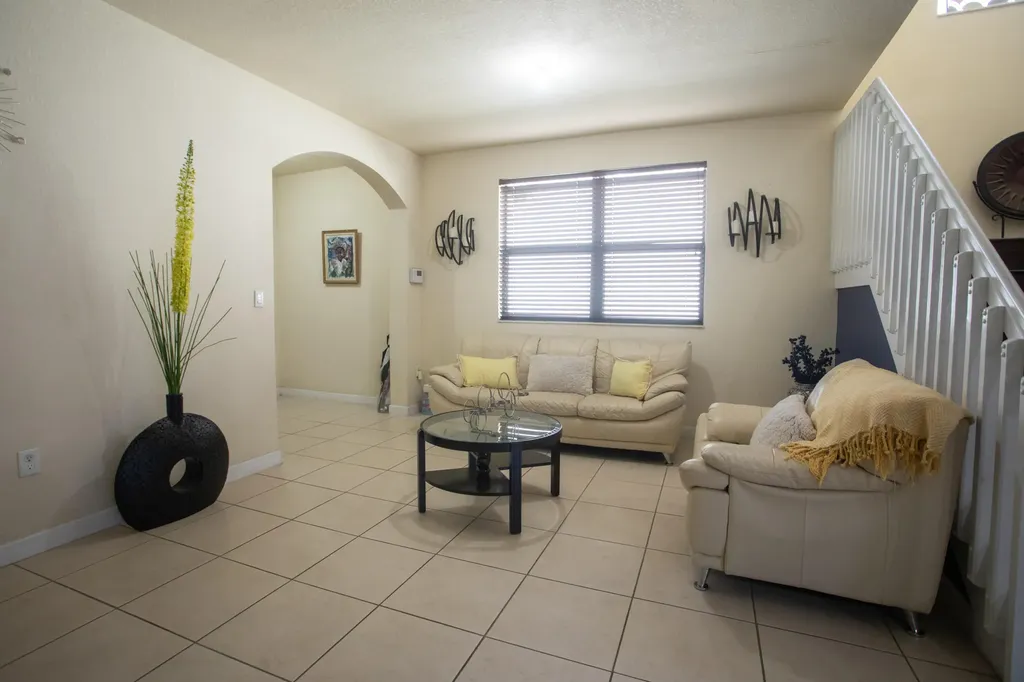 22751 SW 92nd Place Cutler Bay FL 33189