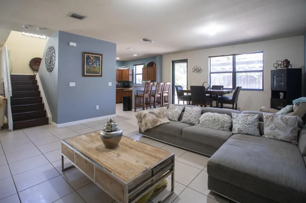 22751 SW 92nd Place Cutler Bay FL 33189