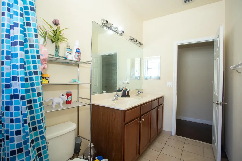 22751 SW 92nd Place Cutler Bay FL 33189