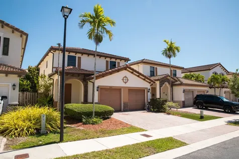 22751 SW 92nd Place Cutler Bay FL 33189