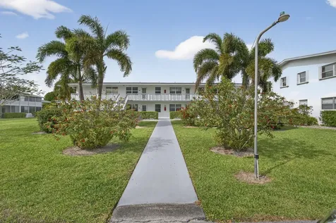 155 Windsor G West Palm Beach FL 33417