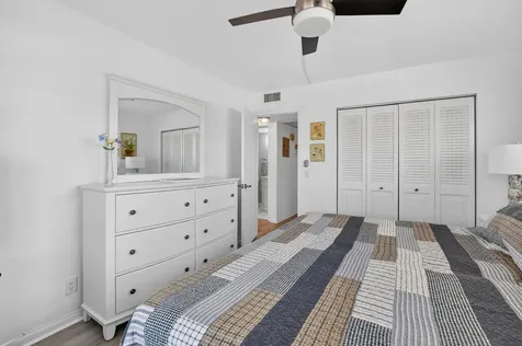 150 Mansfield D Boca Raton FL 33434