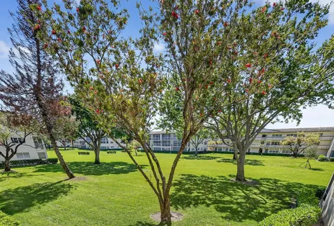 150 Mansfield D Boca Raton FL 33434