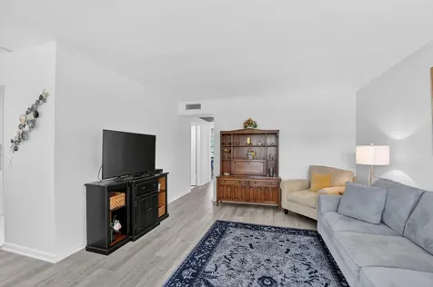 150 Mansfield D Boca Raton FL 33434