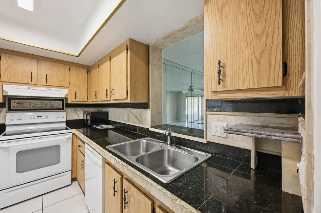 6525 S Oriole Boulevard Delray Beach FL 33446
