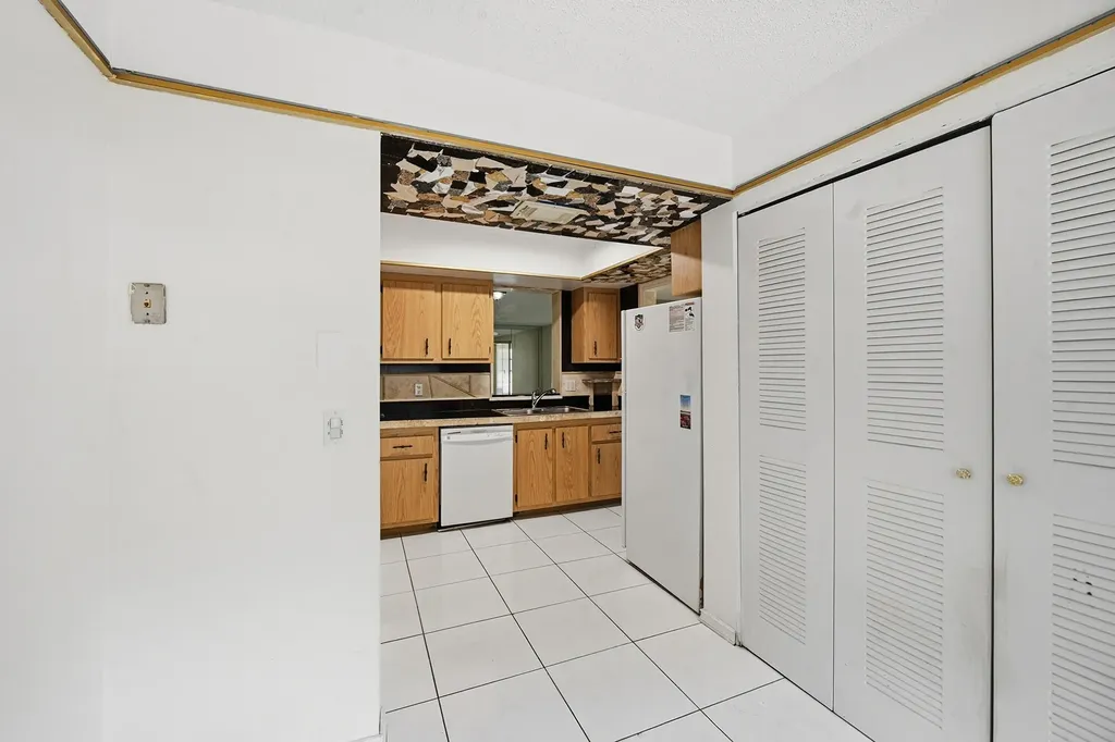 6525 S Oriole Boulevard Delray Beach FL 33446
