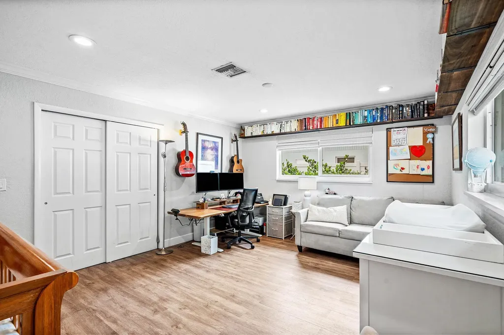 2810 SW 5th Street Boynton Beach FL 33435