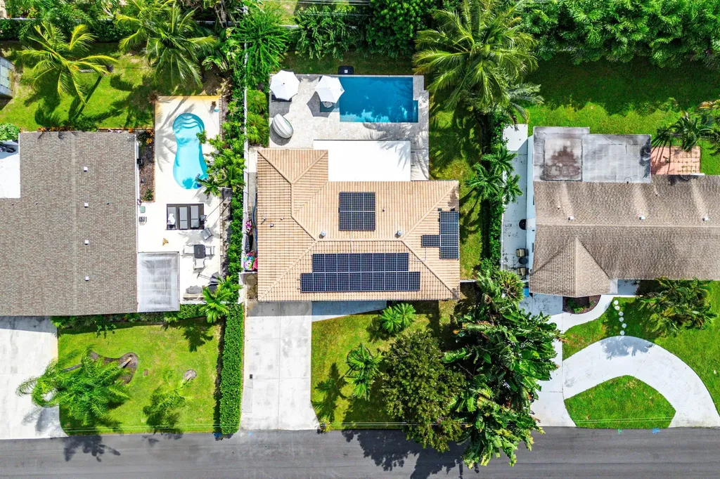 2810 SW 5th Street Boynton Beach FL 33435