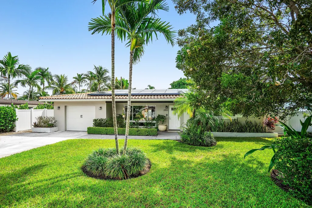 2810 SW 5th Street Boynton Beach FL 33435