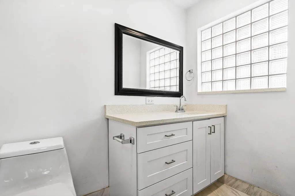 2810 SW 5th Street Boynton Beach FL 33435
