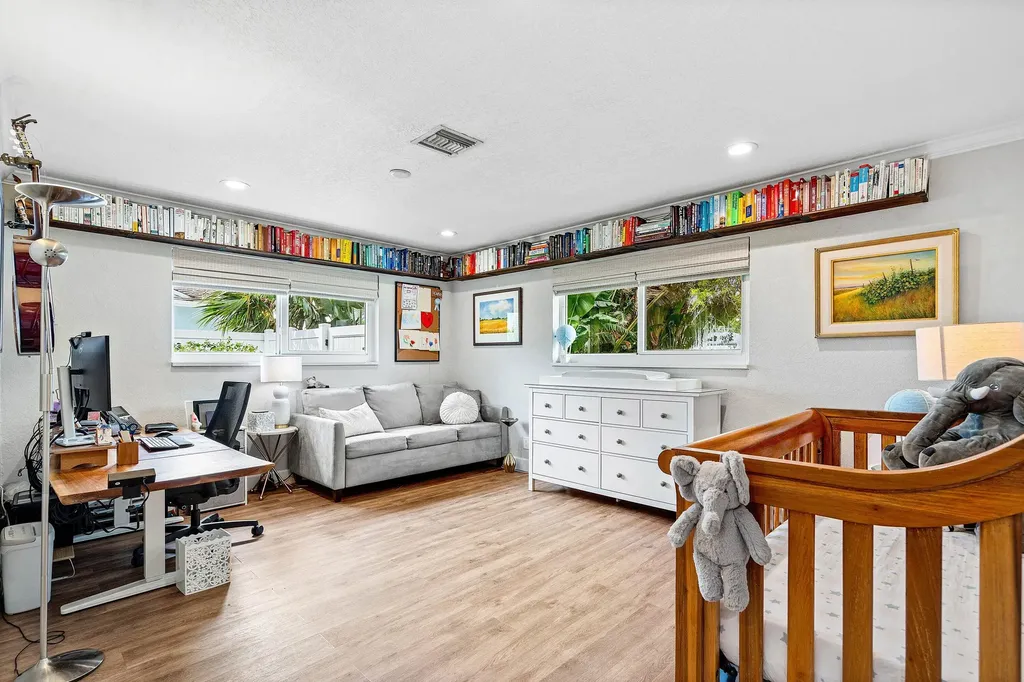 2810 SW 5th Street Boynton Beach FL 33435