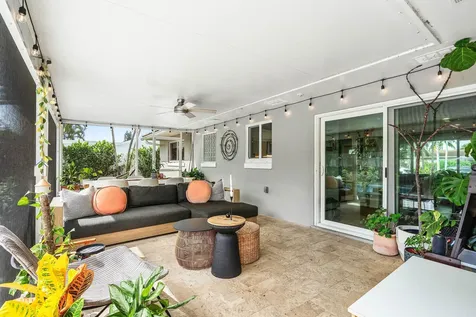 2810 SW 5th Street Boynton Beach FL 33435