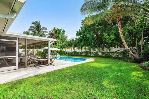 2810 SW 5th Street Boynton Beach FL 33435