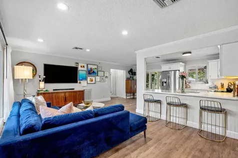 2810 SW 5th Street Boynton Beach FL 33435