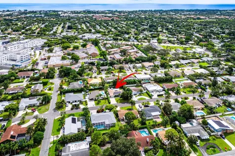 2810 SW 5th Street Boynton Beach FL 33435