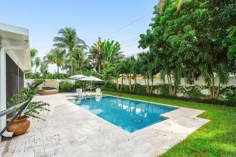 2810 SW 5th Street Boynton Beach FL 33435