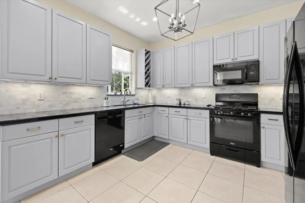 10255 Little Mustang Way Lake Worth FL 33449