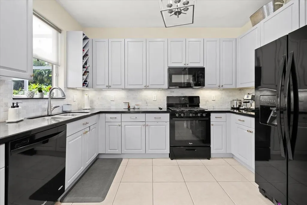 10255 Little Mustang Way Lake Worth FL 33449