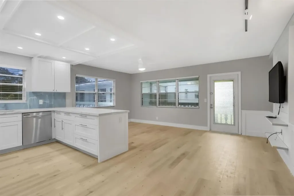 40 Prescott B Deerfield Beach FL 33442