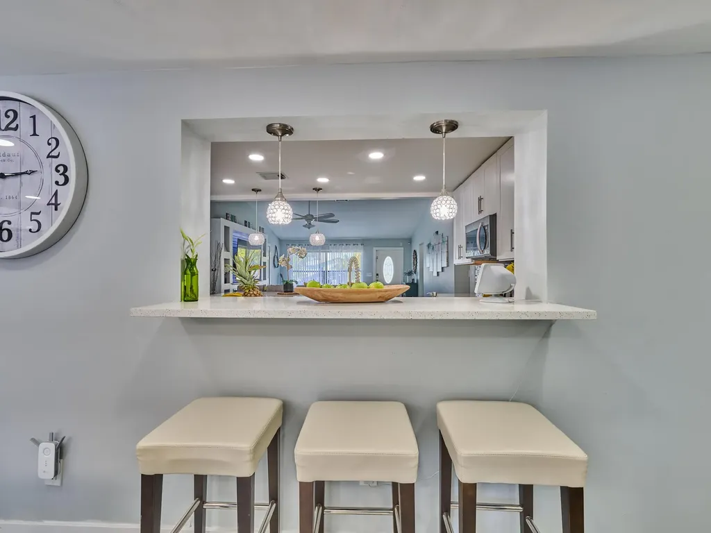 9020 SW 8th Street Boca Raton FL 33433