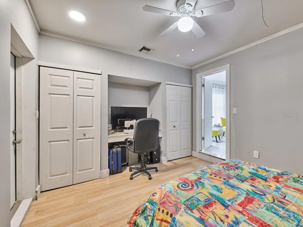 9020 SW 8th Street Boca Raton FL 33433