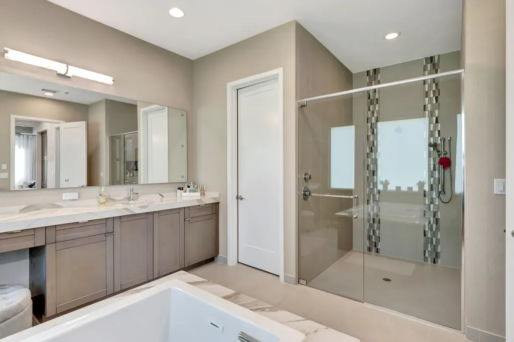 8870 Skyward Street Boca Raton FL 33496
