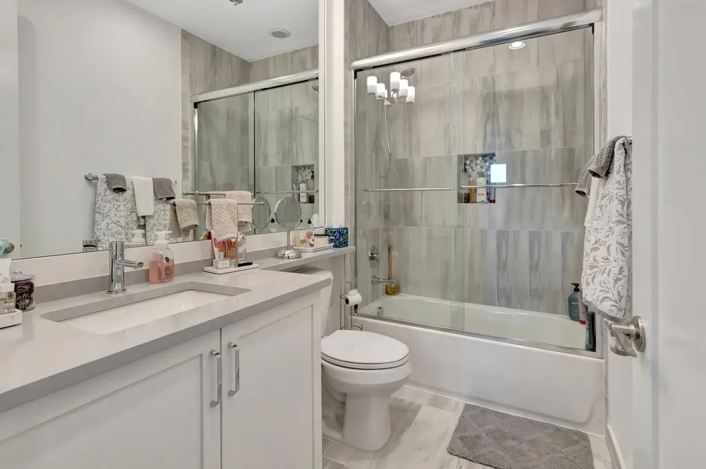 8870 Skyward Street Boca Raton FL 33496