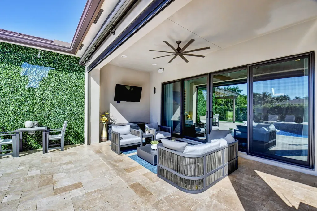 8870 Skyward Street Boca Raton FL 33496