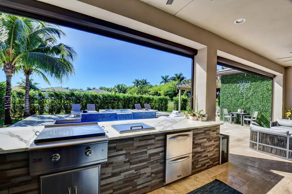 8870 Skyward Street Boca Raton FL 33496