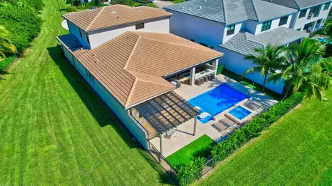 8870 Skyward Street Boca Raton FL 33496
