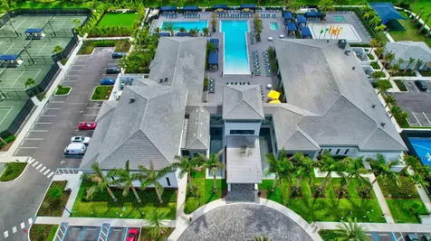 8870 Skyward Street Boca Raton FL 33496