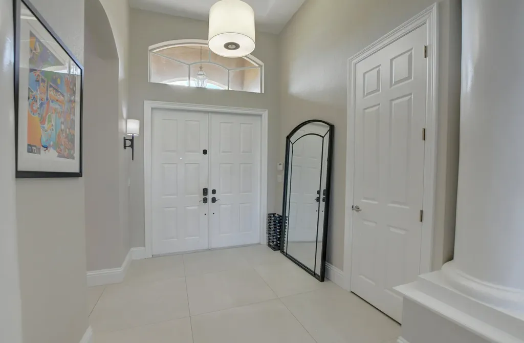 19211 N Creekshore Court Boca Raton FL 33498