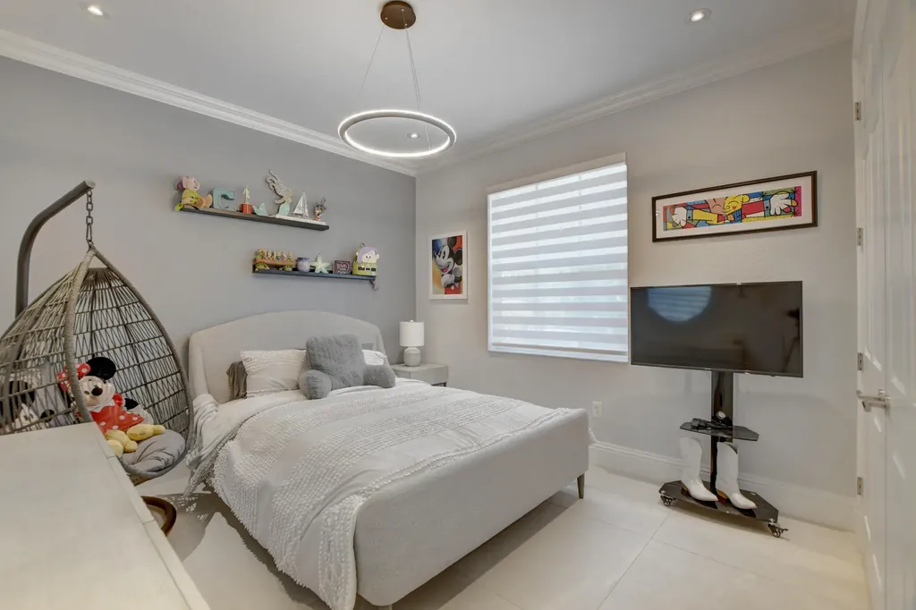 19211 N Creekshore Court Boca Raton FL 33498