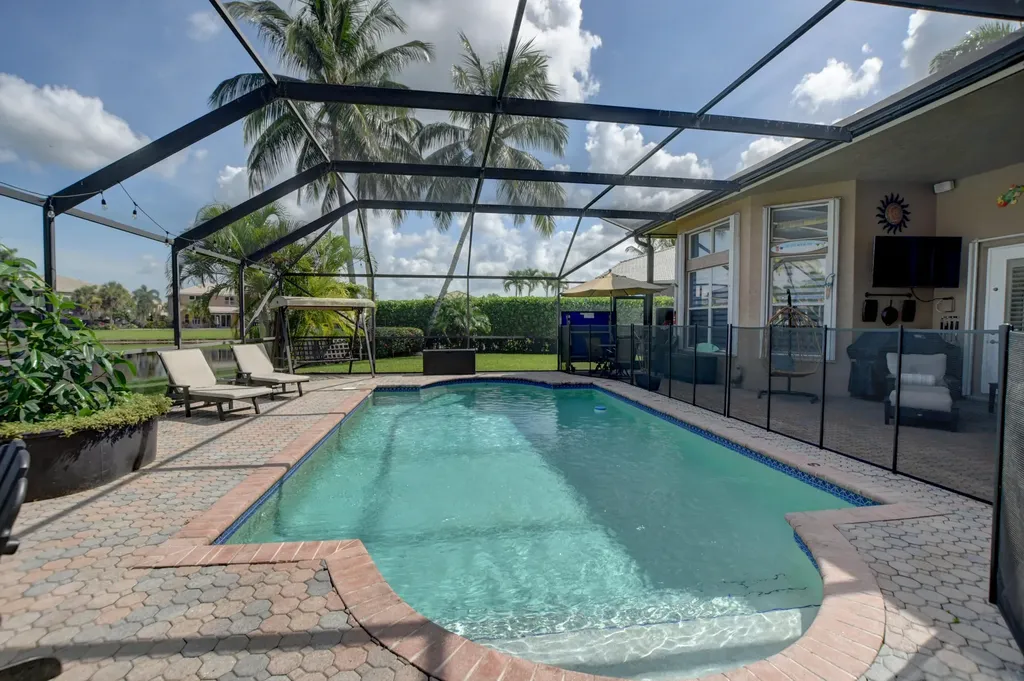 19211 N Creekshore Court Boca Raton FL 33498