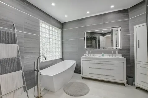 19211 N Creekshore Court Boca Raton FL 33498