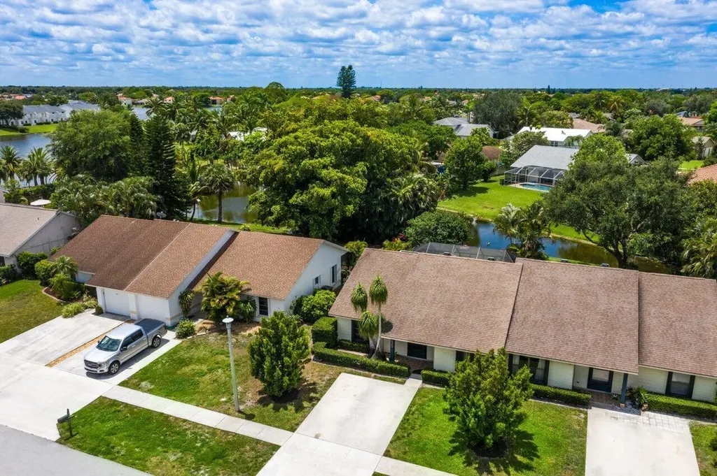 1369 Riverside Circle Wellington FL 33414