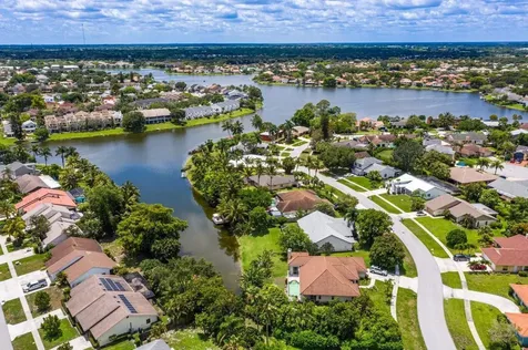 1369 Riverside Circle Wellington FL 33414
