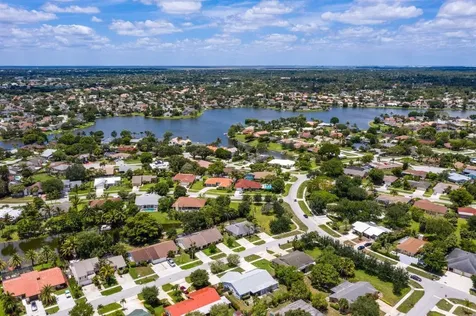 1369 Riverside Circle Wellington FL 33414