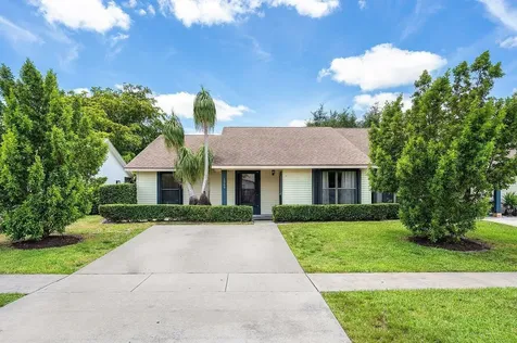 1369 Riverside Circle Wellington FL 33414