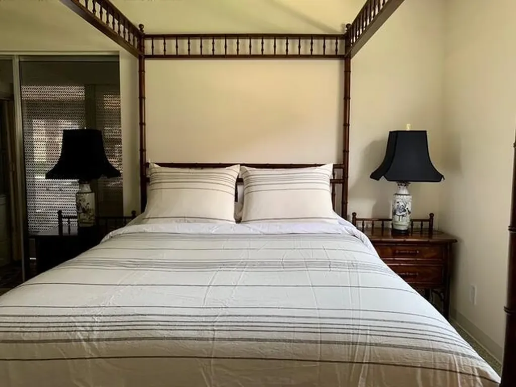 542 Monaco L Way Delray Beach FL 33446