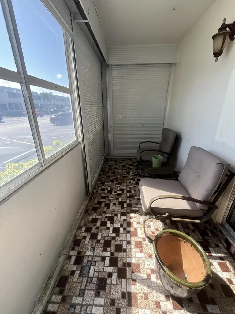 542 Monaco L Way Delray Beach FL 33446