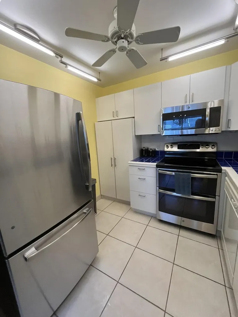 542 Monaco L Way Delray Beach FL 33446